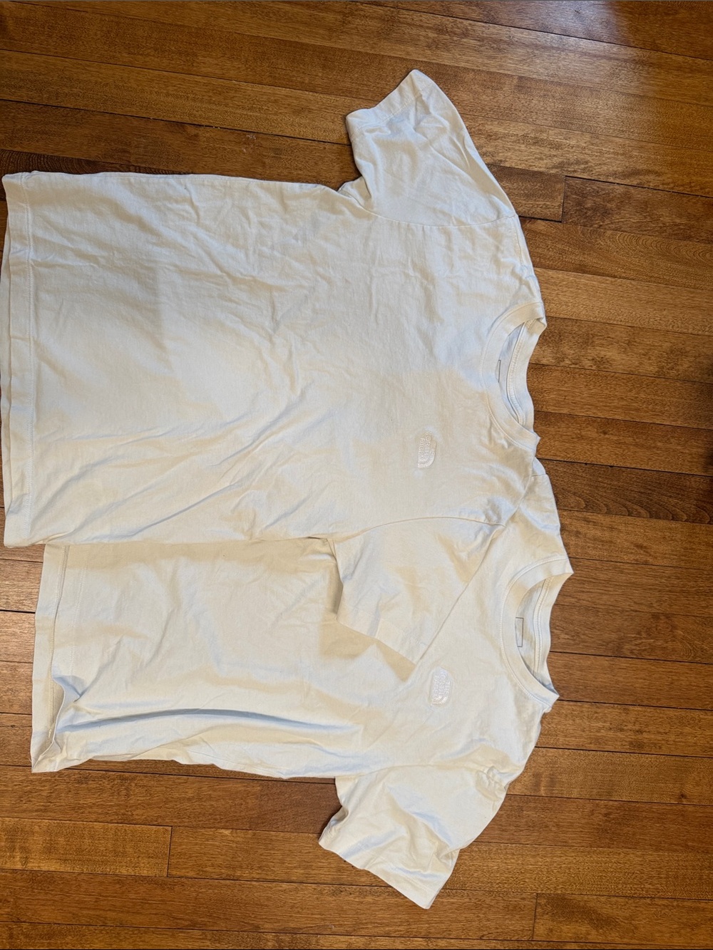 The North Face White Short Sleeve Crew T-Shirt (2-Pack Visible)